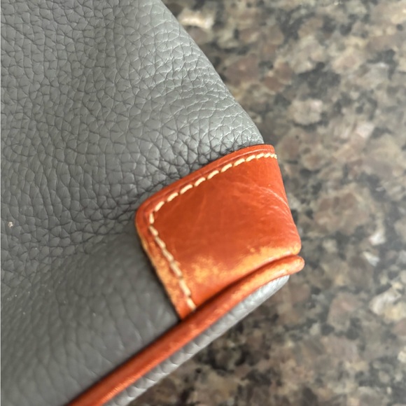 Dooney & Bourke Gray Leather Crossbody Bag with Brown Trim - Picture 6 of 9